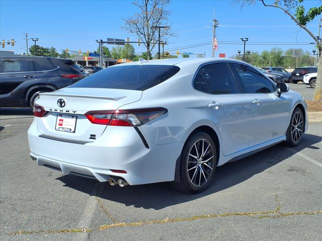 2022 Toyota Camry SE