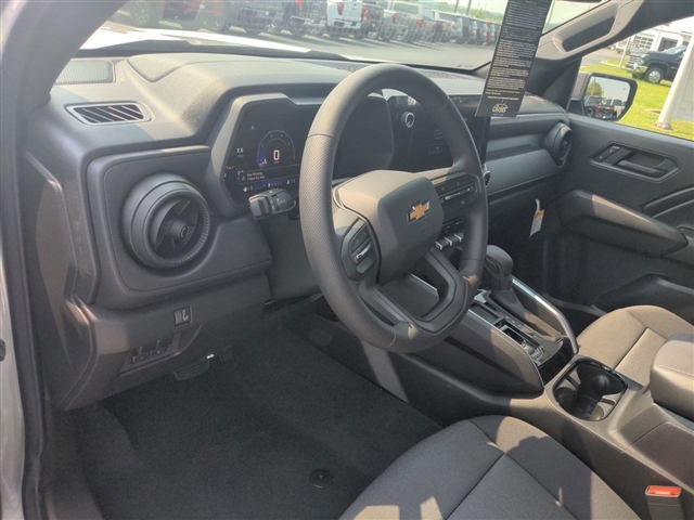 2025 Chevrolet Colorado 