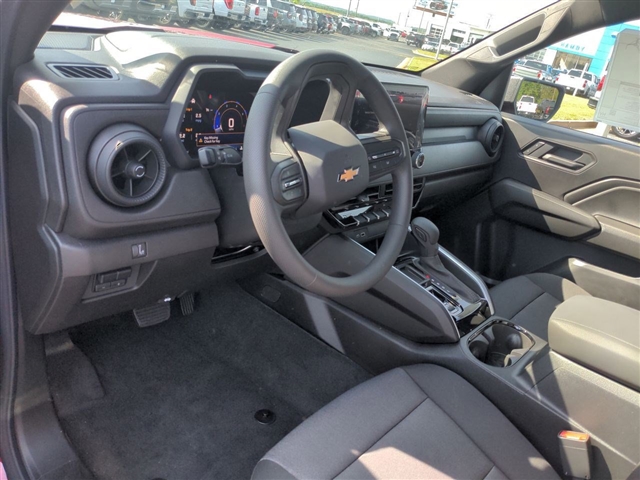 2025 Chevrolet Colorado 