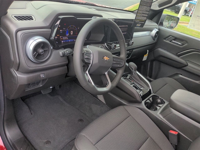 2025 Chevrolet Colorado 
