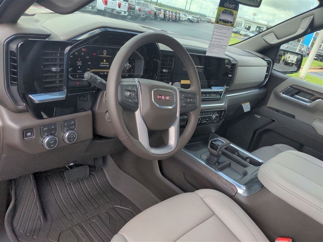 2025 GMC Sierra 1500 