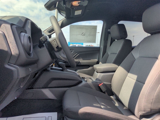 2025 Chevrolet Colorado 