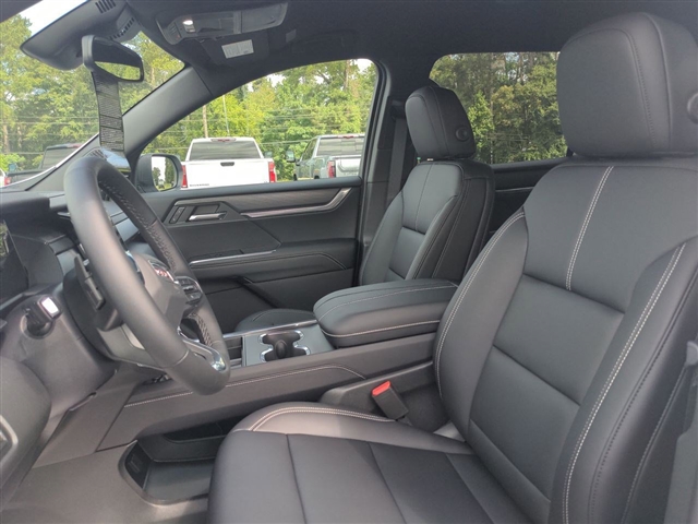 2025 GMC Acadia 