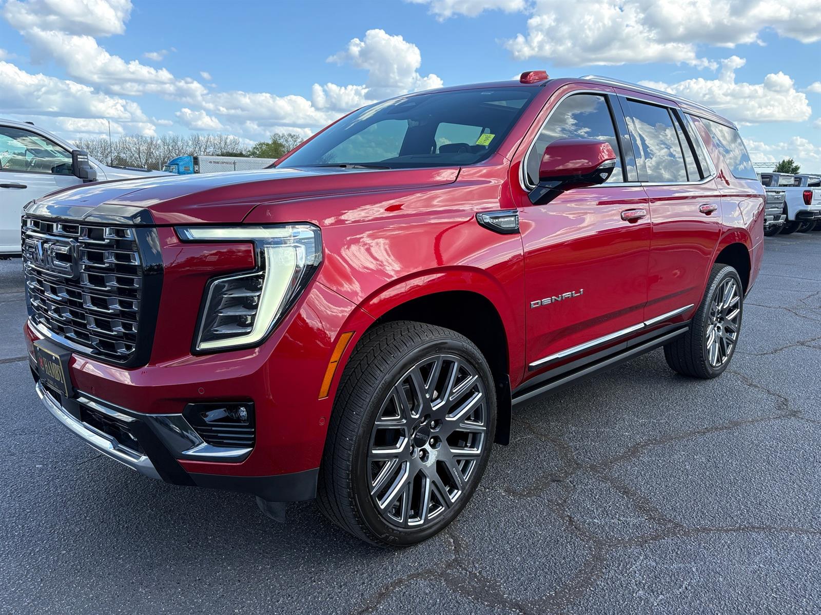 Volcanic Red Tintcoat (gnt) 2026 GMC Yukon Denali Ultimate 4WD SUV / Crossover Four-Wheel Drive Automatic