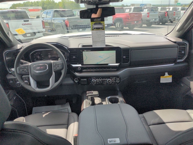 2025 GMC Sierra 1500 
