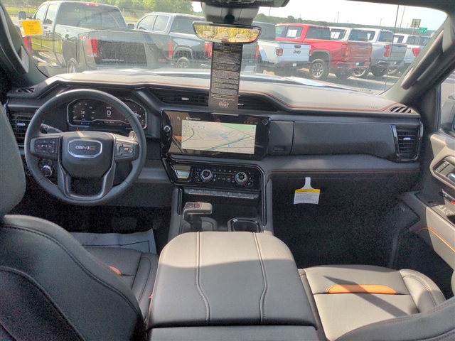 2025 GMC Sierra 1500 