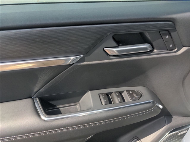 2025 GMC Acadia 