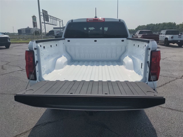 2025 Chevrolet Colorado 