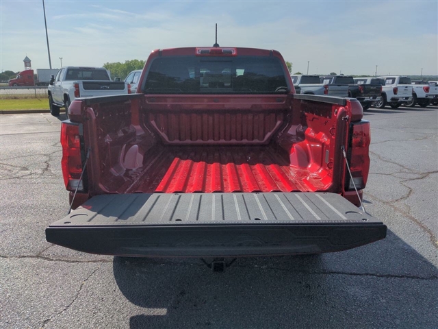 2025 Chevrolet Colorado 
