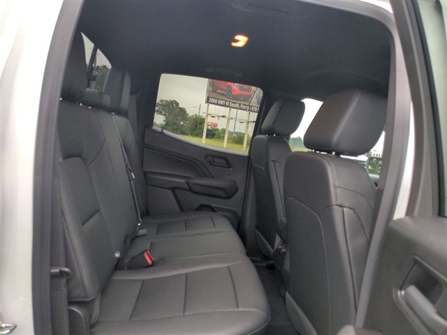 2025 Chevrolet Colorado 