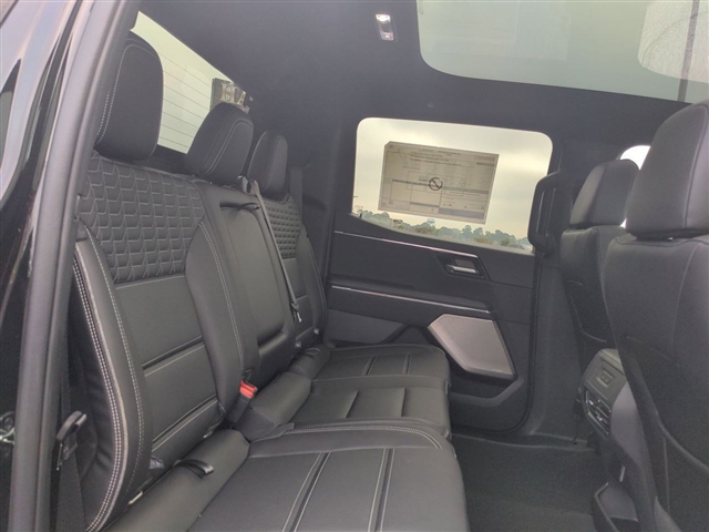2025 GMC Sierra EV 
