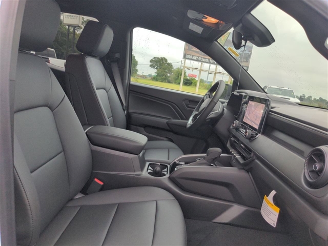 2025 Chevrolet Colorado 
