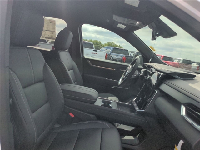 2025 GMC Acadia 