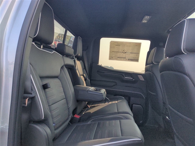 2025 GMC Sierra 1500 