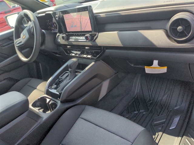 2025 Chevrolet Colorado 