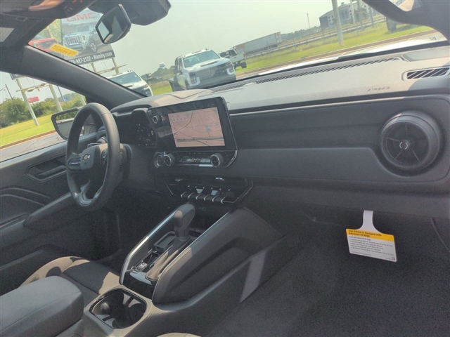 2025 Chevrolet Colorado 