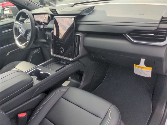 2025 GMC Acadia 