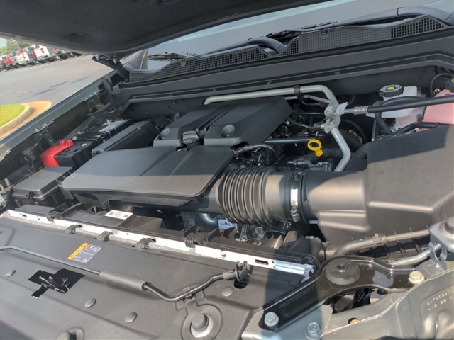 2025 Chevrolet Colorado 