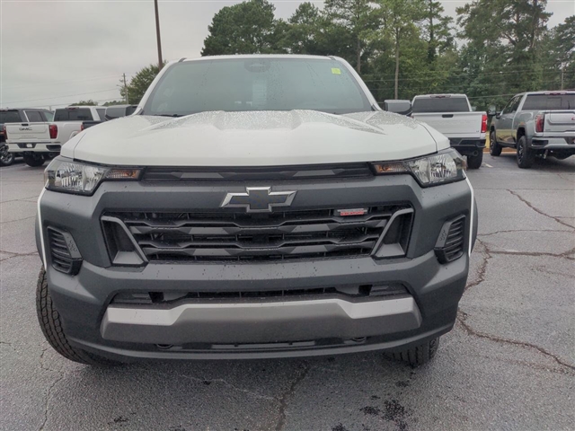2025 Chevrolet Colorado 