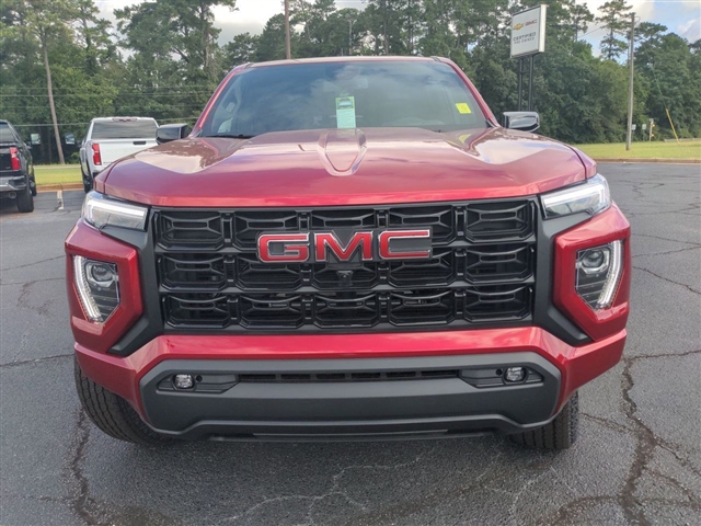2025 GMC Canyon 