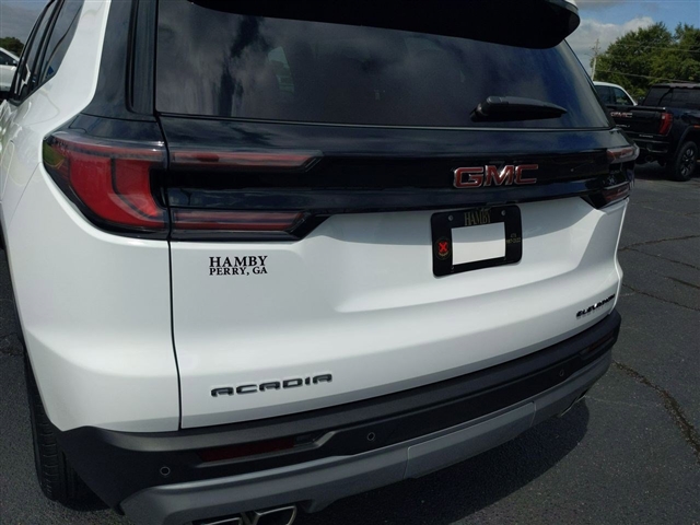 2025 GMC Acadia 