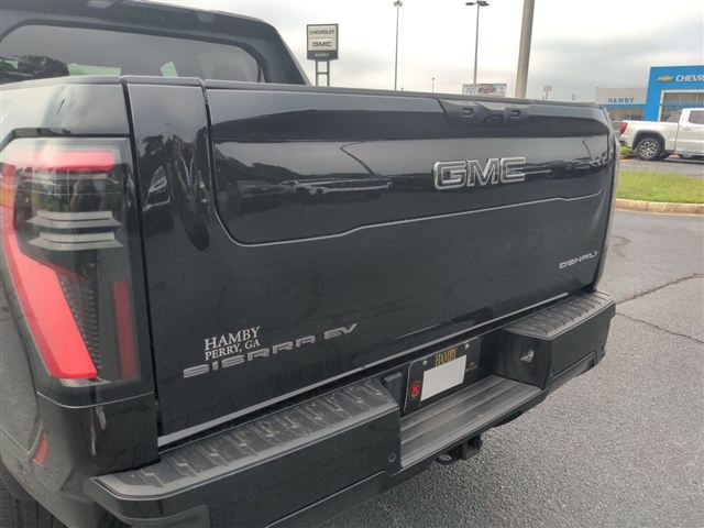 2025 GMC Sierra EV 