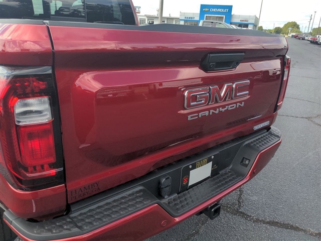 2025 GMC Canyon 