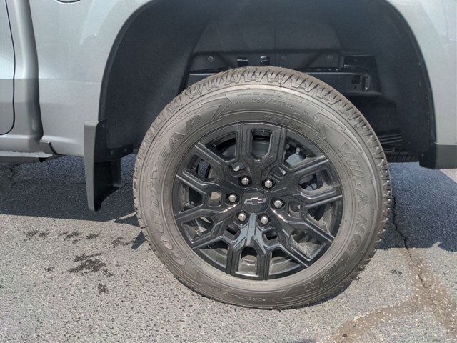 2025 Chevrolet Colorado 
