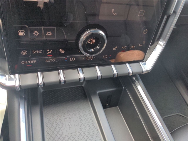 2025 GMC Acadia 