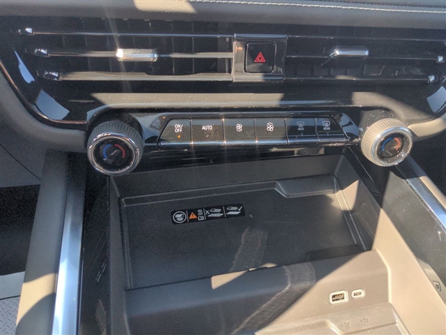 2025 Chevrolet Tahoe 