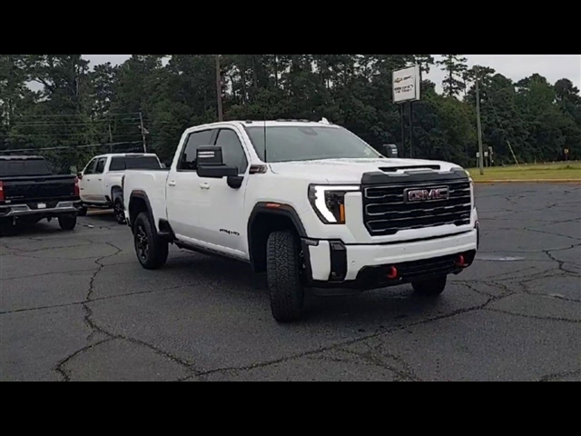 2025 GMC Sierra 2500HD 