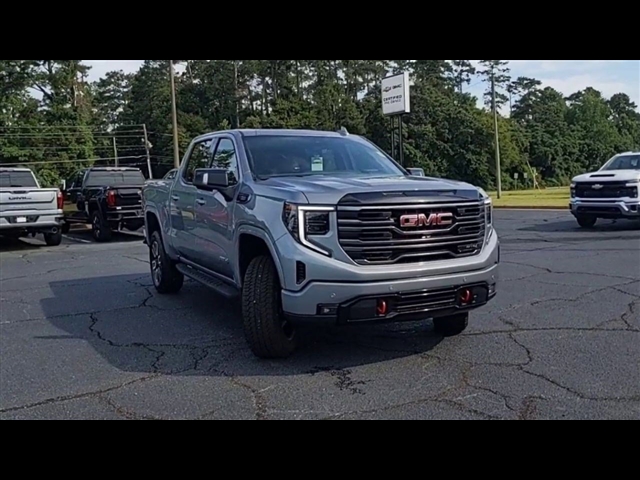 2025 GMC Sierra 1500 