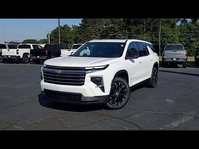 2025 Chevrolet Traverse 