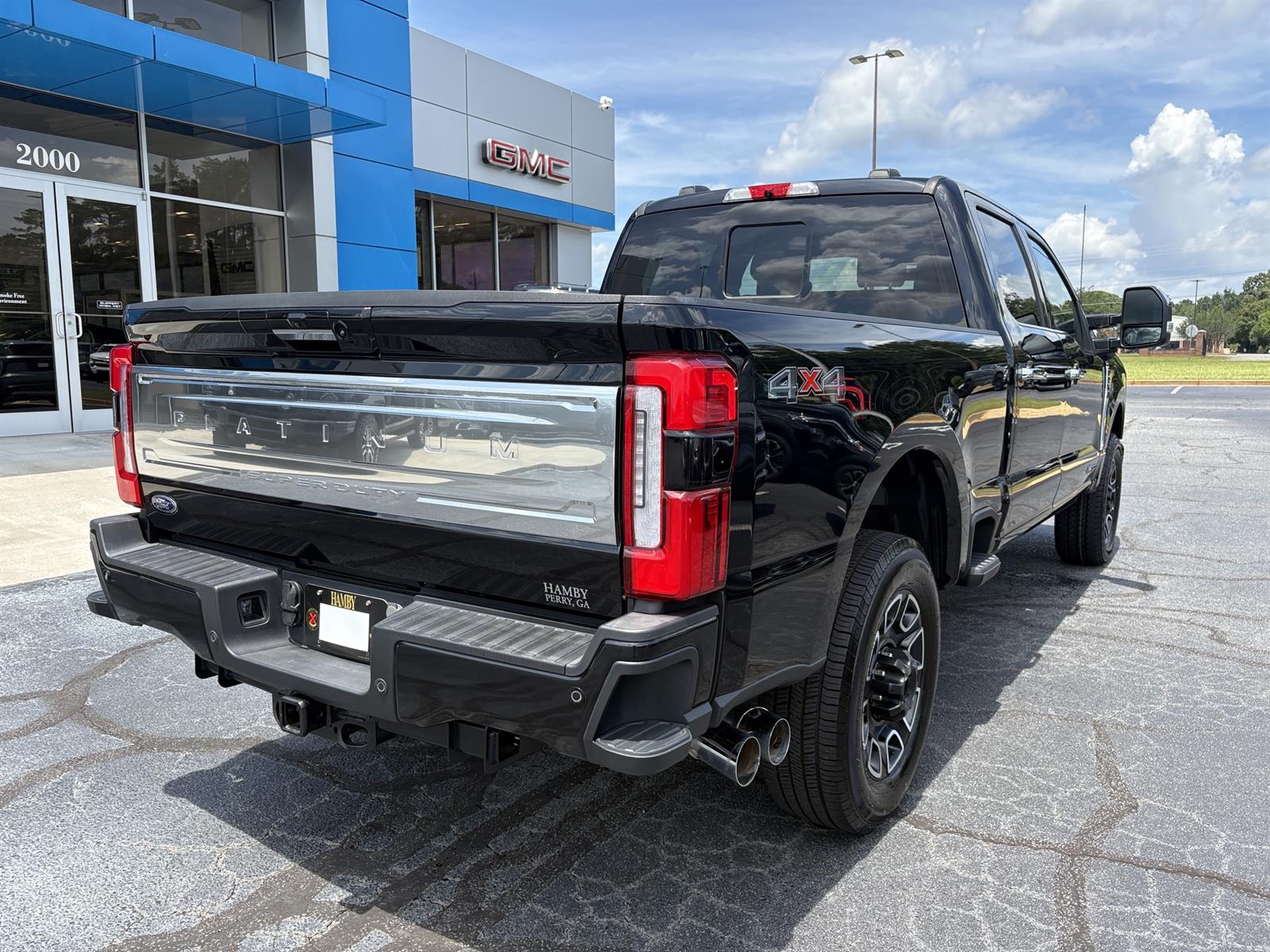 View vehicle photo 6