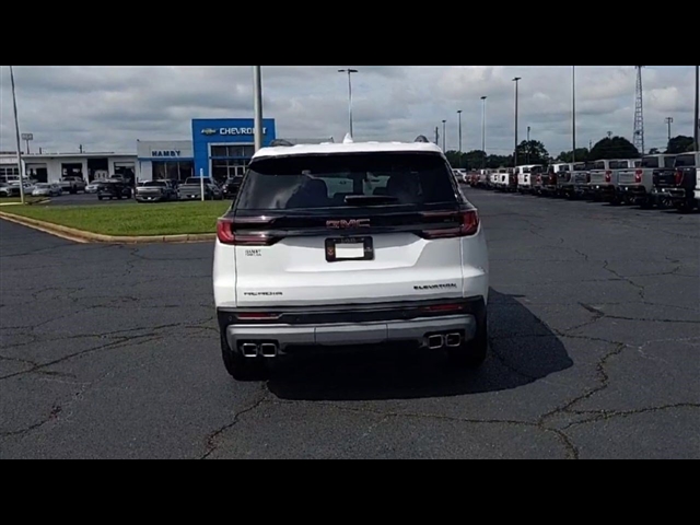 2025 GMC Acadia 
