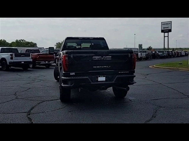 2025 GMC Sierra 2500HD 