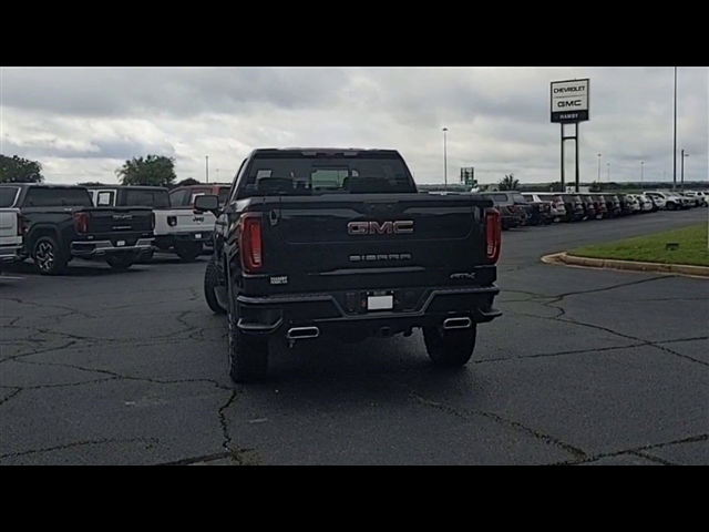 2025 GMC Sierra 1500 