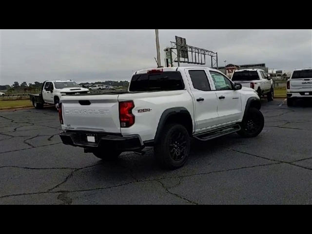 2025 Chevrolet Colorado 