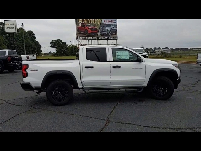 2025 Chevrolet Colorado 