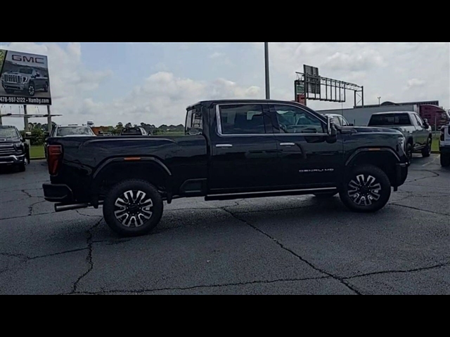 2025 GMC Sierra 2500HD 