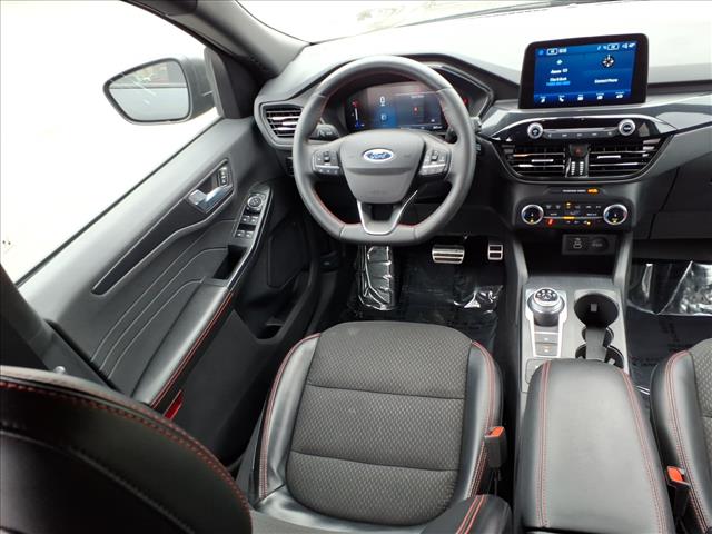 2024 Ford Escape ST-Line:6439