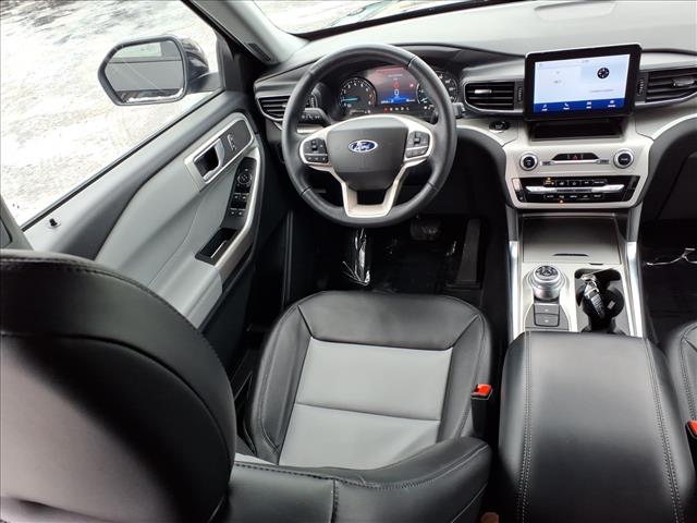 2023 Ford Explorer XLT:6399