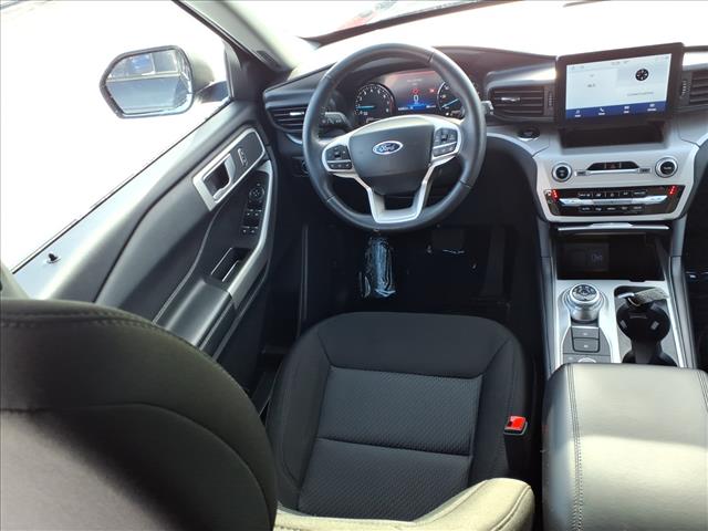 2024 Ford Explorer XLT:6407