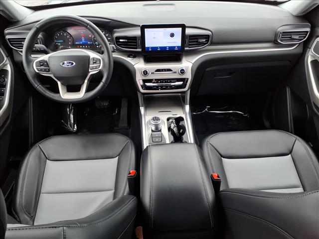2023 Ford Explorer XLT:6399