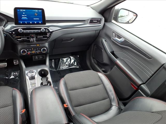 2024 Ford Escape ST-Line:6439