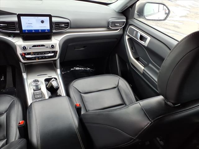 2021 Ford Explorer XLT:6433