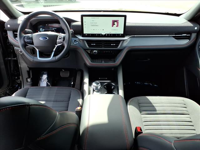 2025 Ford Explorer ST-Line:6456