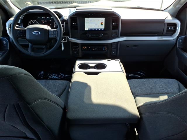 2023 Ford F-150 XLT:6427