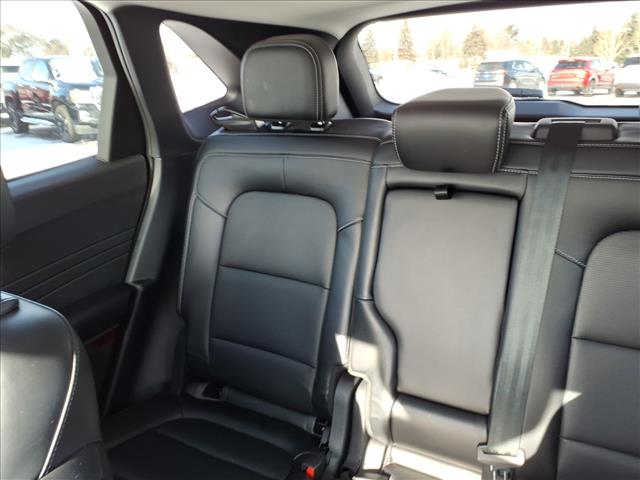 2025 Ford Escape Platinum:6406