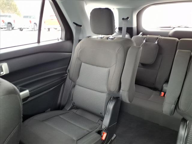 2023 Ford Explorer XLT:6398